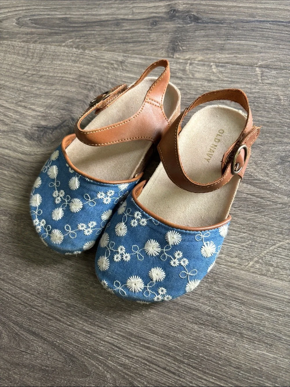 Old Navy Blue Floral Mary Jane Sandals with Brown Strap